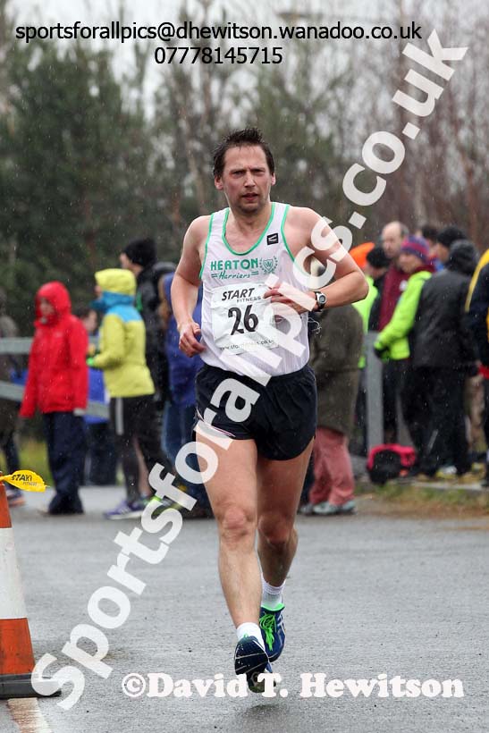 Mens relay, Elswick Harriers Relays, Newburn, Newcastle. Photo: David T. Hewitson/Sports for All Pics